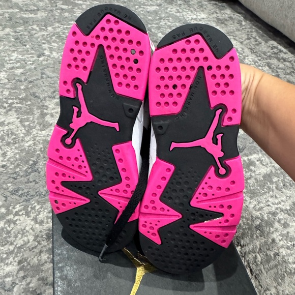 Toddler Jordan Retro Low - Picture 6 of 7